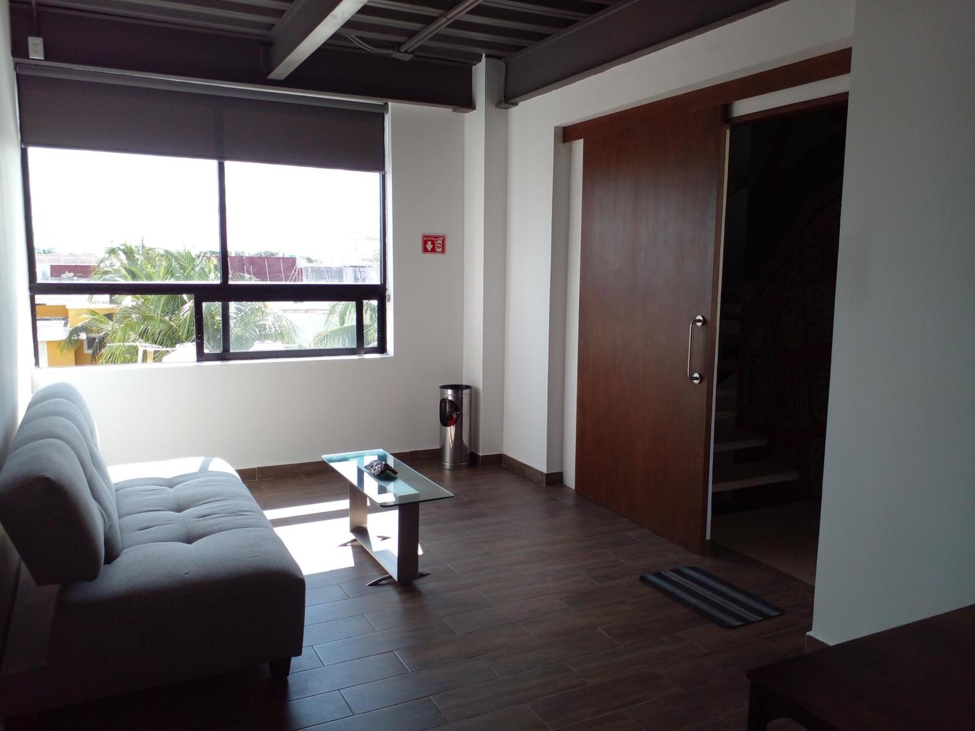 Torre Yax-che Urban Center